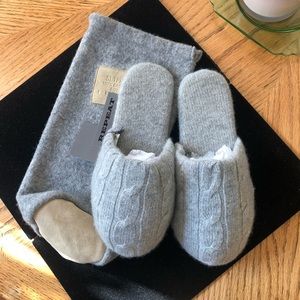 REPEAT 100% Cashmere House Slippers